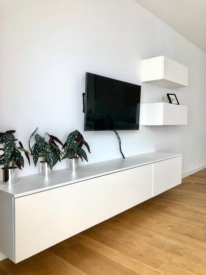 ורשה Apartaments Airport Okecie Premium מראה חיצוני תמונה